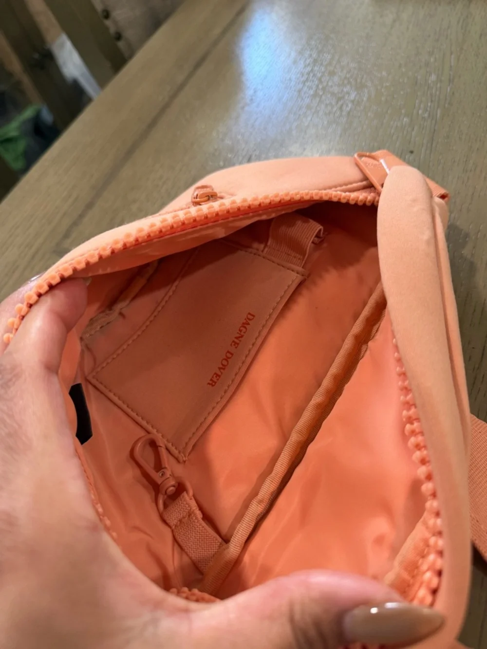 Dagne Dover ACE NEOPRENE FANNY PACK Orange EUC Adjustable Strap Waist Belt - Picture 11 of 11